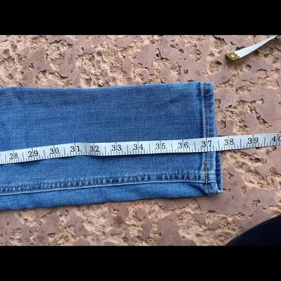 Old navy rock star super skinny jeans - Picture 5 of 7